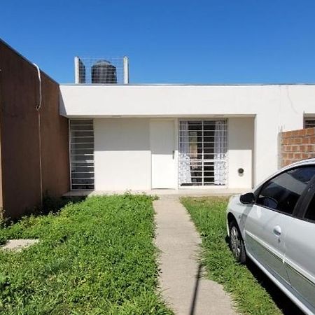 House Near Ezeiza International Airport Apartamento Exterior foto